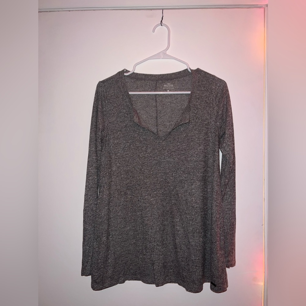 Grey long sleeve
